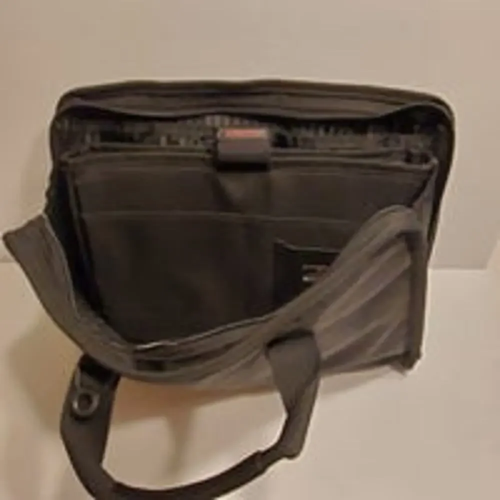 Tumi Briefcase with Padded Laptop Sleeve Insert Bag Black #280SD3.